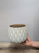 Portavaso in ceramica smaltata con motivo ad onde 12 cm