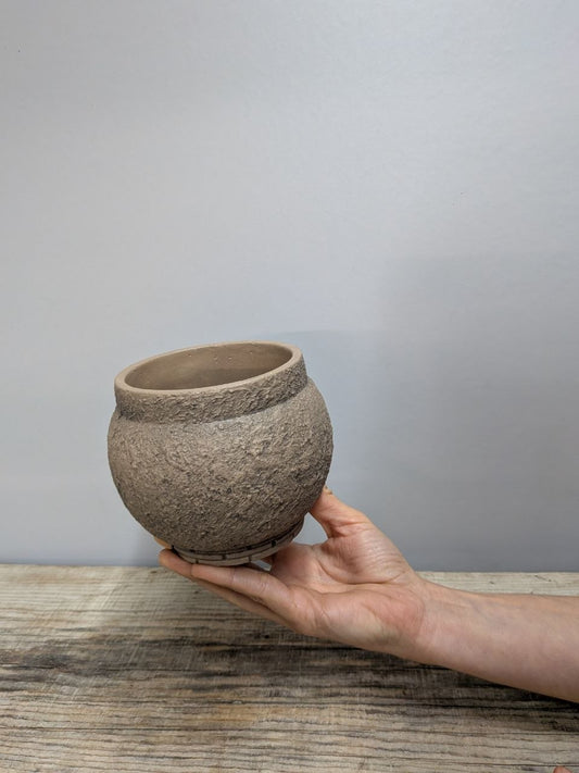 Portavaso in Ceramica Sferica Effetto Pietra Grezza 9 cm