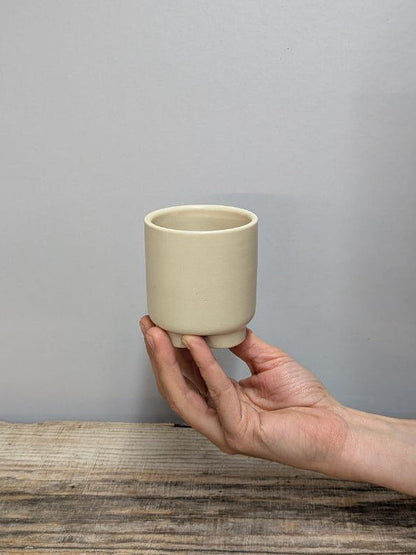 Portavaso in Ceramica Cilindrica su Piedini 6 cm