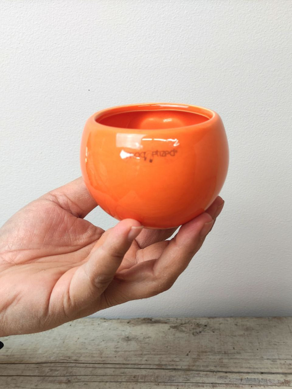 Vaso Magnetizzato Tondo Lucido in Ceramica